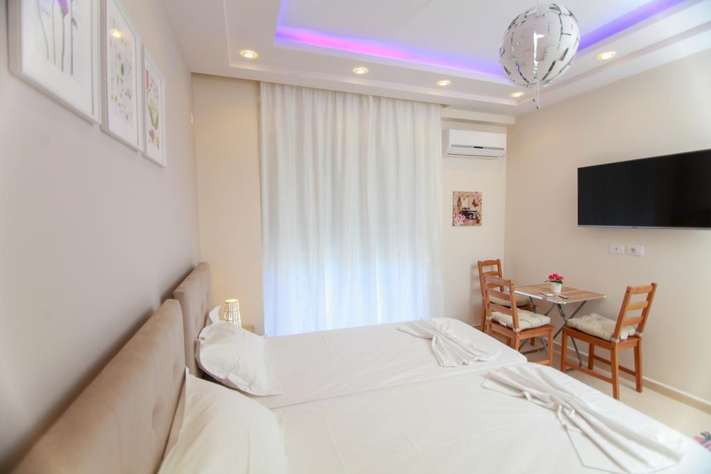Blue Sea Apartments Sarandë 외부 사진